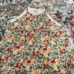 Torrid short sleeve baby doll top, excellent condition sz 5x